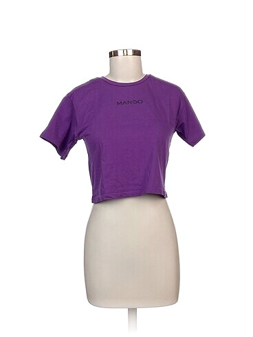 Mango T-shirt %70 İndirimli.