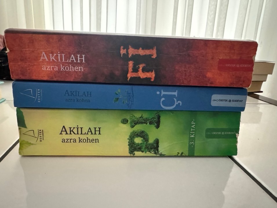 Fi-Çi-Pi Roman Serisi - Akilah Kohen - Görsel 2