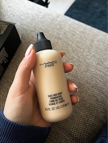  Beden Mac face and body