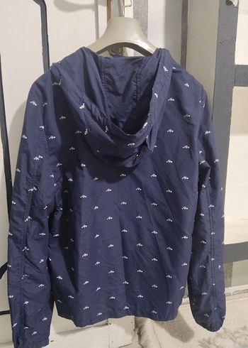 Erkek Mavi Baskılı Kapüşonlu Yağmurluk - Görsel 4