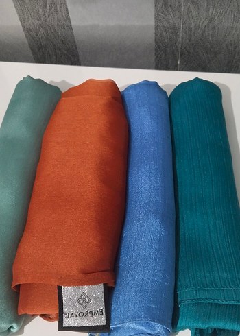 Kadın  Çok Renkli şallar tekli fiyatı 180 - Görsel 2