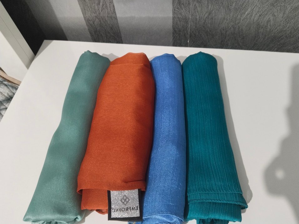 Kadın  Çok Renkli şallar tekli fiyatı 180 - Görsel 2