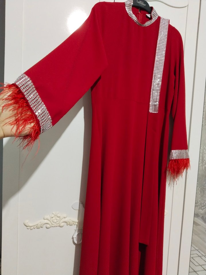 Kırmızı Uzun Kollu Nakışlı Kadın Elbise - Görsel 2
