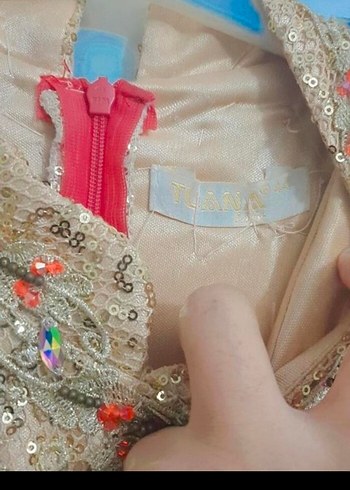 Altın İşlemeli Uzun Kollu Uzun Abiye Elbise - Görsel 2