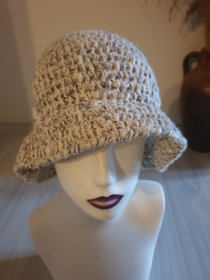 Bej Gri Örgü Bohem Kadın Şapka - Görsel 2
