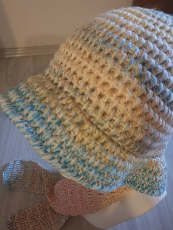 Renkli Örgü Bohem Kadın Şapka
Mini atkı - Görsel 4