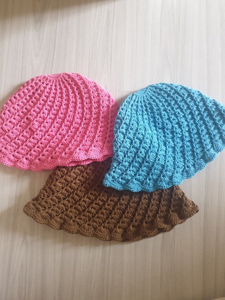 Turkuaz Örgü  Kadın Şapka 
4 mevsimdir
coton ip ile örülmüştür - Görsel 5