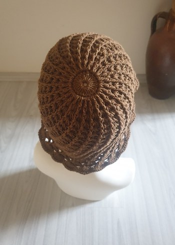 Kahverengi Örgü Kadın sapka
coton ip ile örülmüştür 
4 mevsimdir - Görsel 4