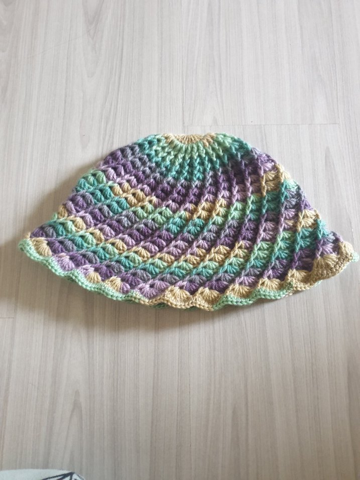 Renkli Örgü Kadın Şapka - Görsel 2