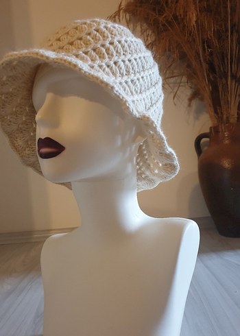 Krem Örgü Kadın Şapka
Kışlıktır - Görsel 9