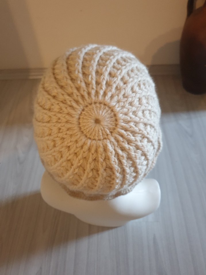 Krem Örgü Kadın Şapka
Kışlıktır - Görsel 2