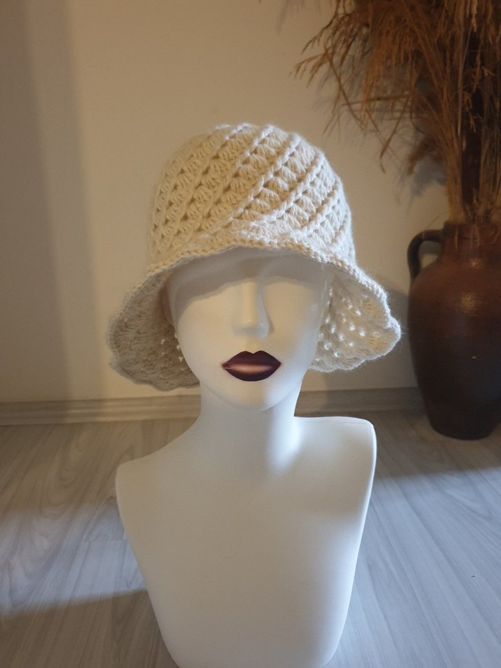 Krem Örgü Kadın Şapka
Kışlıktır - Görsel 3