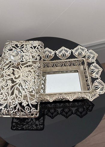 Dantel İşlemeli Vintage Gri Metal aynalı kapaklı - Görsel 2