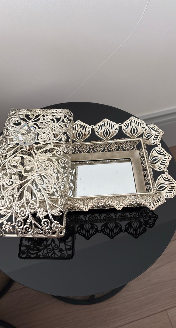 Dantel İşlemeli Vintage Gri Metal aynalı kapaklı - Görsel 2