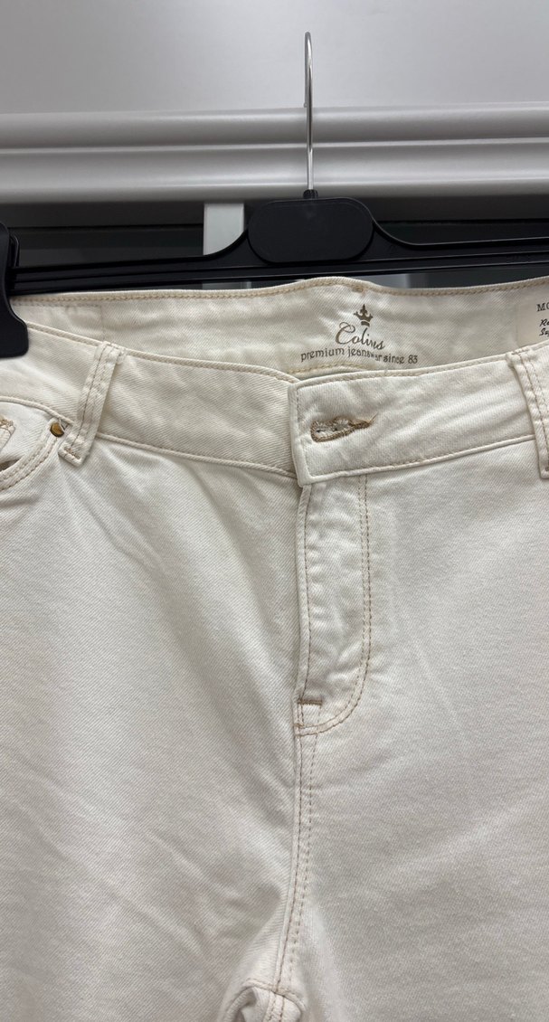 Düğmeli Beyaz Kadın Kot Pantolon - Görsel 3