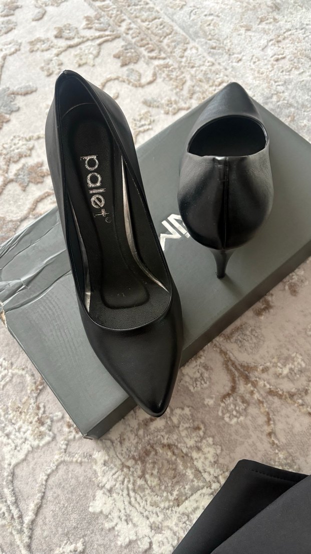 Kadın Siyah Tokalı Stiletto Topuklu Ayakkabı - Görsel 4