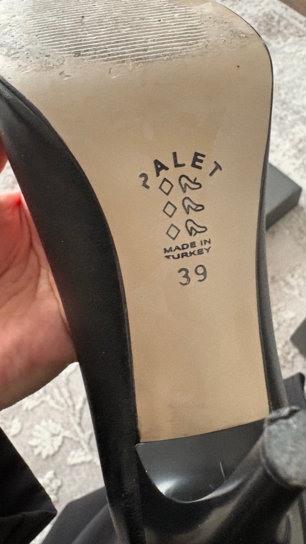 Kadın Siyah Tokalı Stiletto Topuklu Ayakkabı - Görsel 2