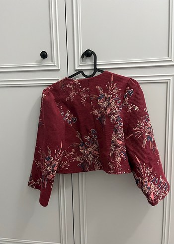 Bordo Çiçek Desenli Uzun Kollu Bolero - Görsel 2