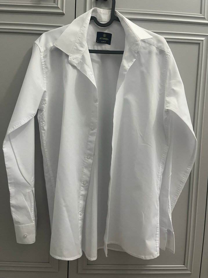 Düğmeli Beyaz Erkek Uzun Kollu Gömlek - Görsel 4