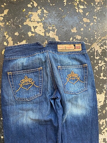 Diesel Pislick fubu rap Ecko hiphop y2k old school vintage es hardy s
