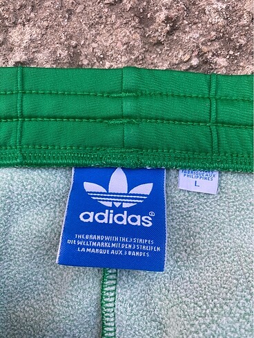 l/xl Beden Adidas eşofman