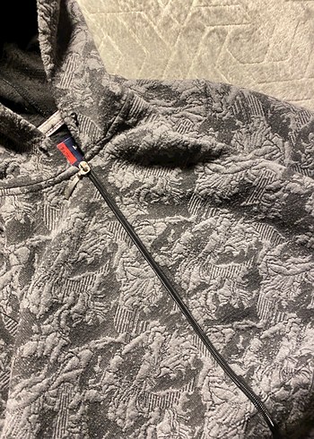 Diğer Gri Kapüşonlu Yılan Desenli Fermuarlı Sweatshirt