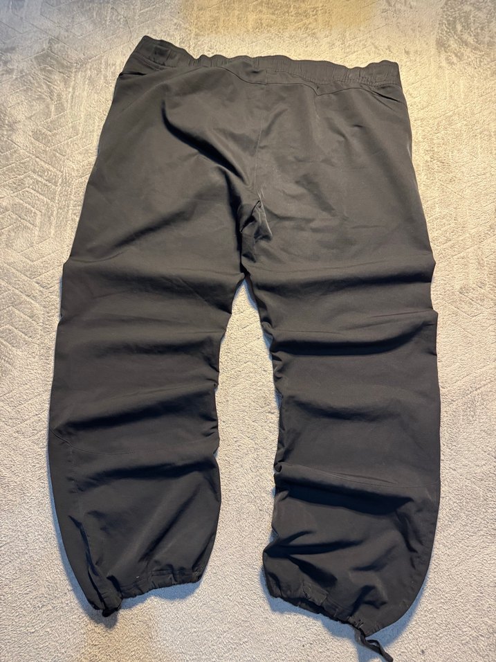 Siyah Keten Rahat Kesim Kadın Pantolon - Görsel 4