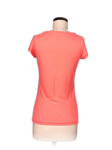 m Beden Kinetix T-shirt %70 İndirimli.
