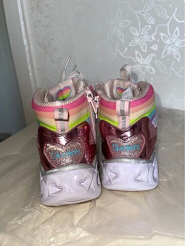 31 Beden Skechers Çocuk Bot
