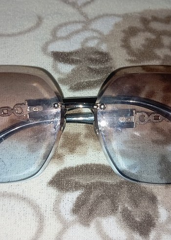 Kemer Detaylı Siyah Gotik Kadın Gözlüğü - Görsel 2