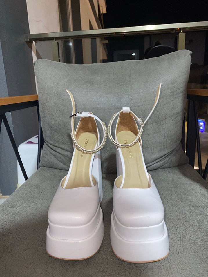 Gelin Ayakkabısı. Beyaz Kadın Platform Topuklu Ayakkabı. - Görsel 2