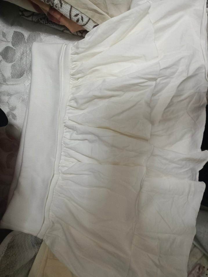 Beyaz fırfır mini etek - Görsel 3