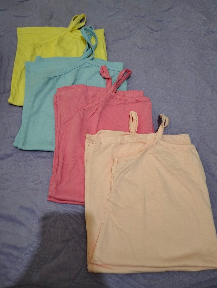 Askılı Kadın Atlet - Görsel 5