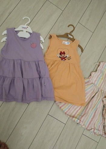 Kızlar için pastel renkli kolsuz fırfırlı elbise - Görsel 4