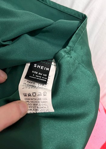 Drapeli Yüksek Yaka Yeşil Kadın Bluz - Görsel 4