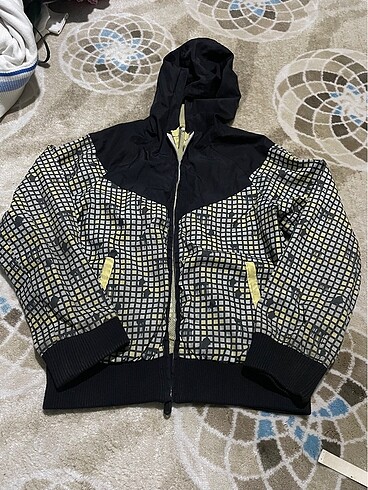 s Beden çeşitli Renk Urban outfitters