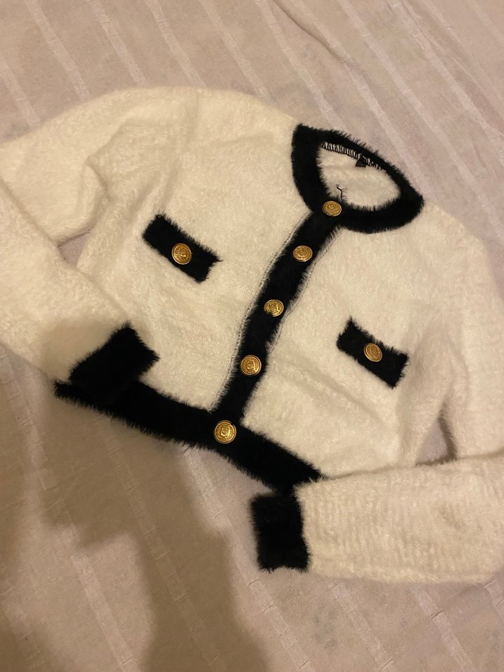 Düğmeli  Kadın Hırka - Görsel 3