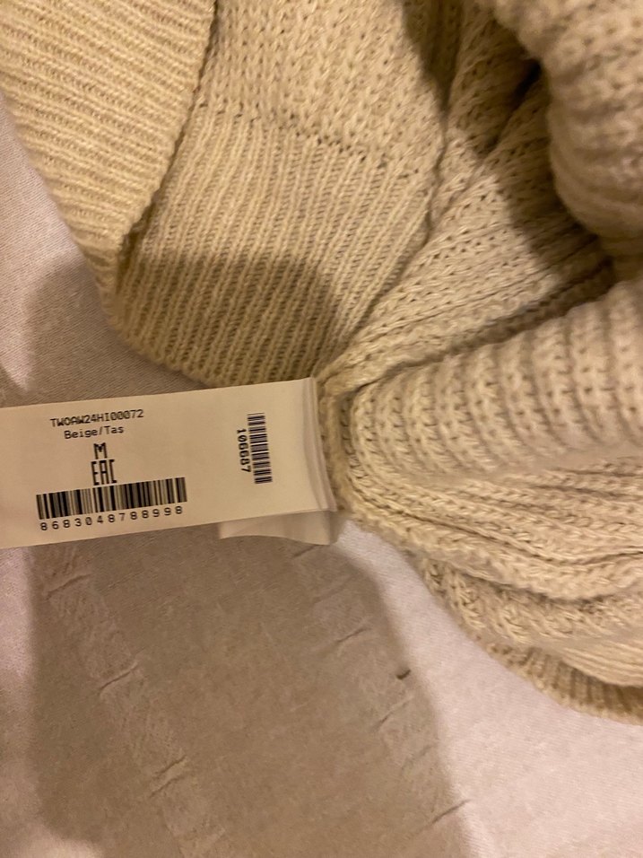 Bej Triko Boğazlı Kadın Kazak - Görsel 2