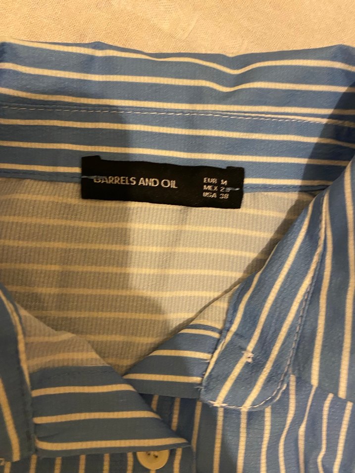 Düğmeli, Uzun Kollu Mavi Kadın Gömlek - Görsel 2