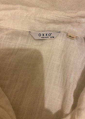 Düğmeli Beyaz Keten Kadın Gömlek - Görsel 2