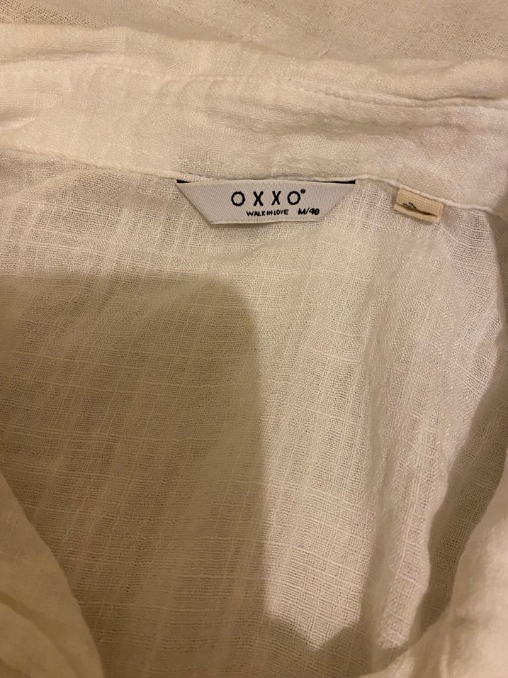 Düğmeli Beyaz Keten Kadın Gömlek - Görsel 2