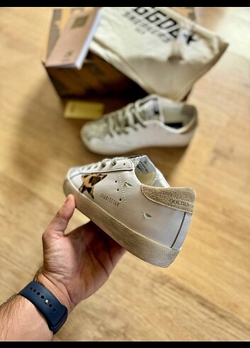 Golden Goose Deluxe Spor ayakkabı orijinal