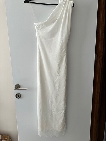 Tüllü beyaz elbise - Görsel 5