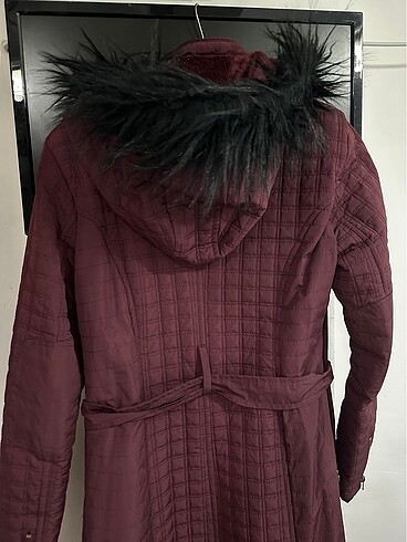 40 Beden bordo Renk Uzun kürklü mont
