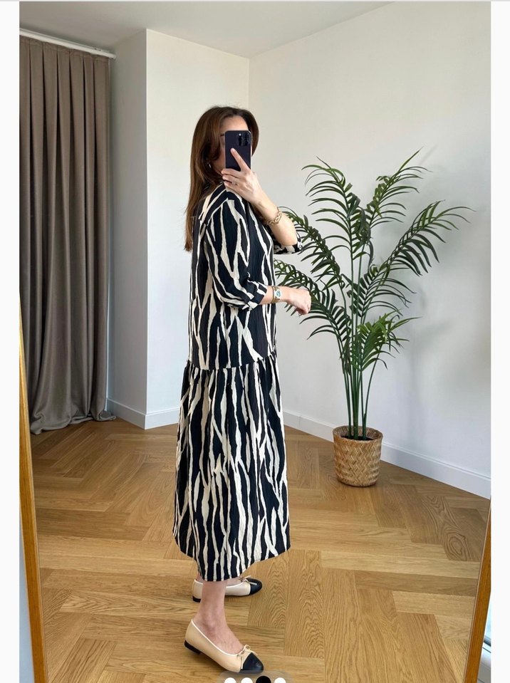 Zebra Desenli Siyah Uzun Elbise - Görsel 2