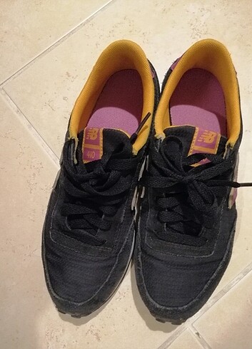 36,5 Beden siyah Renk New Balance ayakkabı