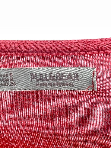 s Beden pembe Renk Pull and Bear T-shirt %70 İndirimli.