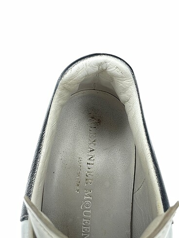 39 Beden beyaz Renk Alexander McQueen Spor Ayakkabı %70 İndirimli.