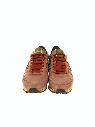 38 Beden Valentino Spor Ayakkabı %70 İndirimli.