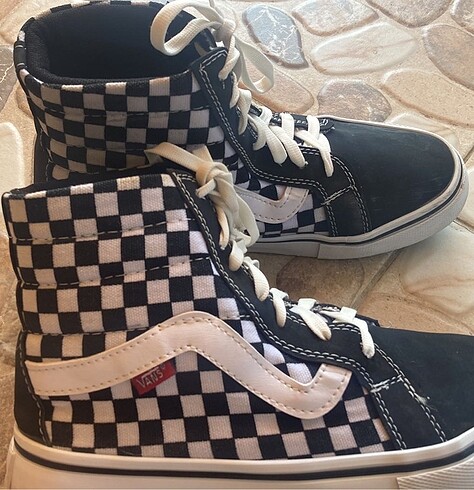 39 Beden kareli vans bileklik